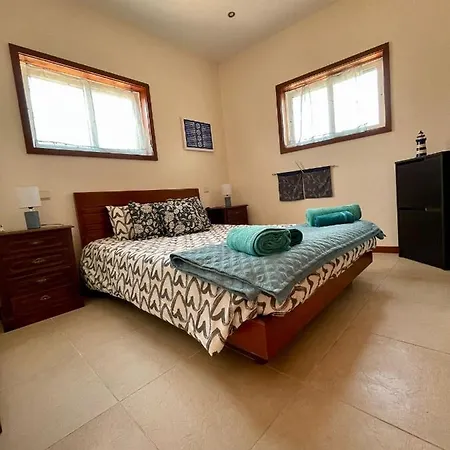 Mindelo House Vila Cha (Porto)