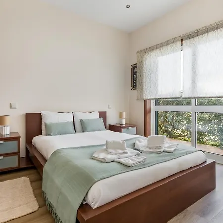 Mindelo House Feriehus Vila Cha (Porto)