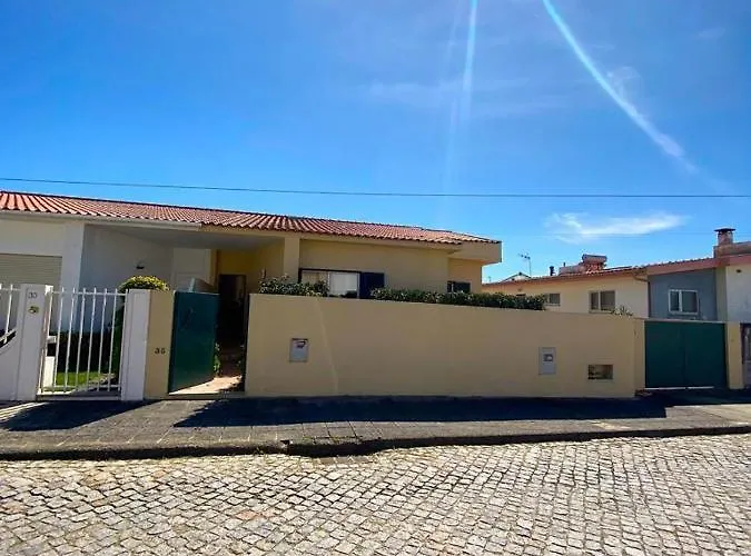 Сasa de vacaciones Mindelo House